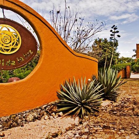 Hostal De La Luz - Spa Holistic Resort Tepoztlan Exterior photo